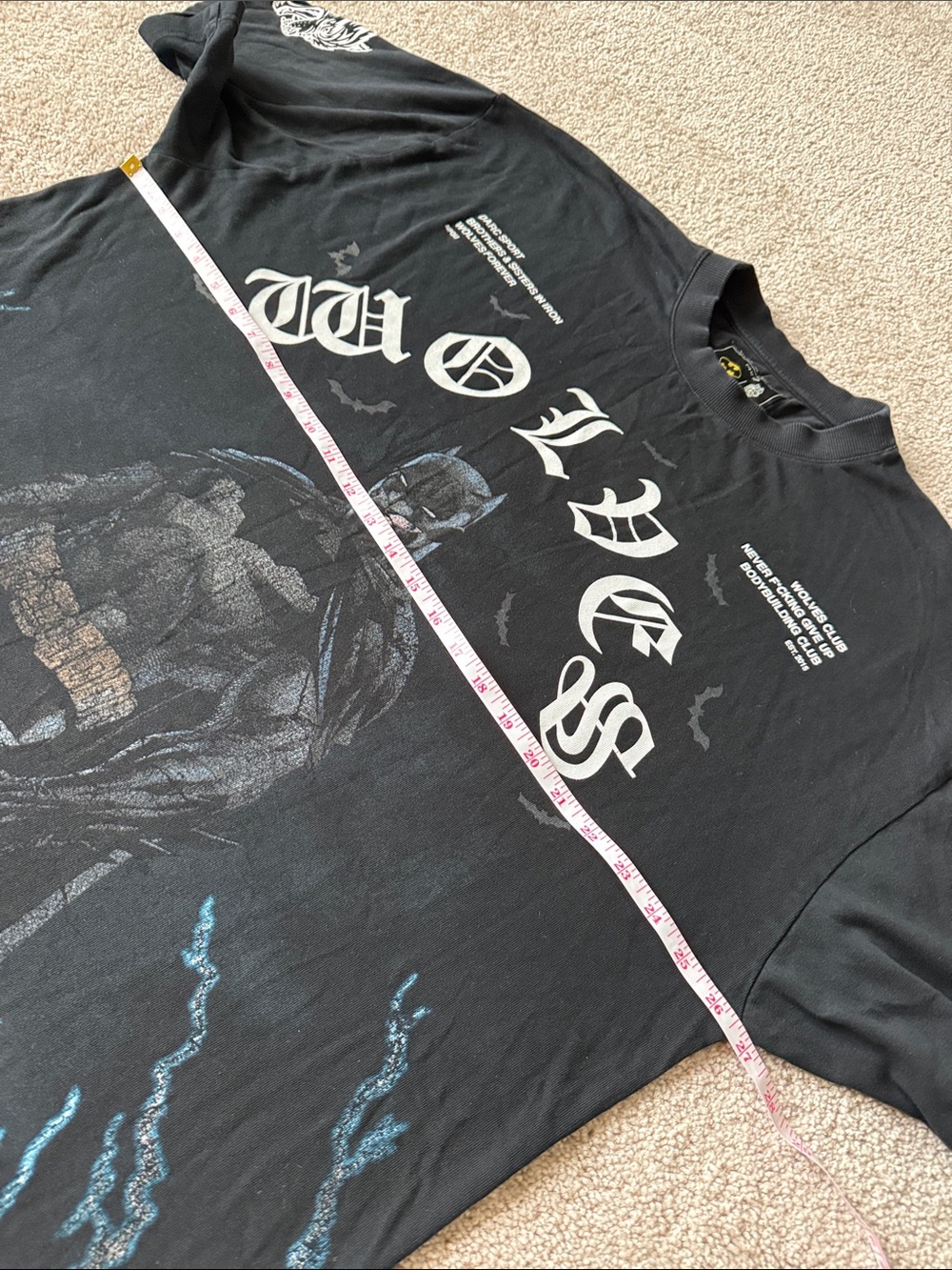 Darc Sport Wolves Batman Black Lightning Graphic Gym Pump Cover Tee - Picture 4 of 5